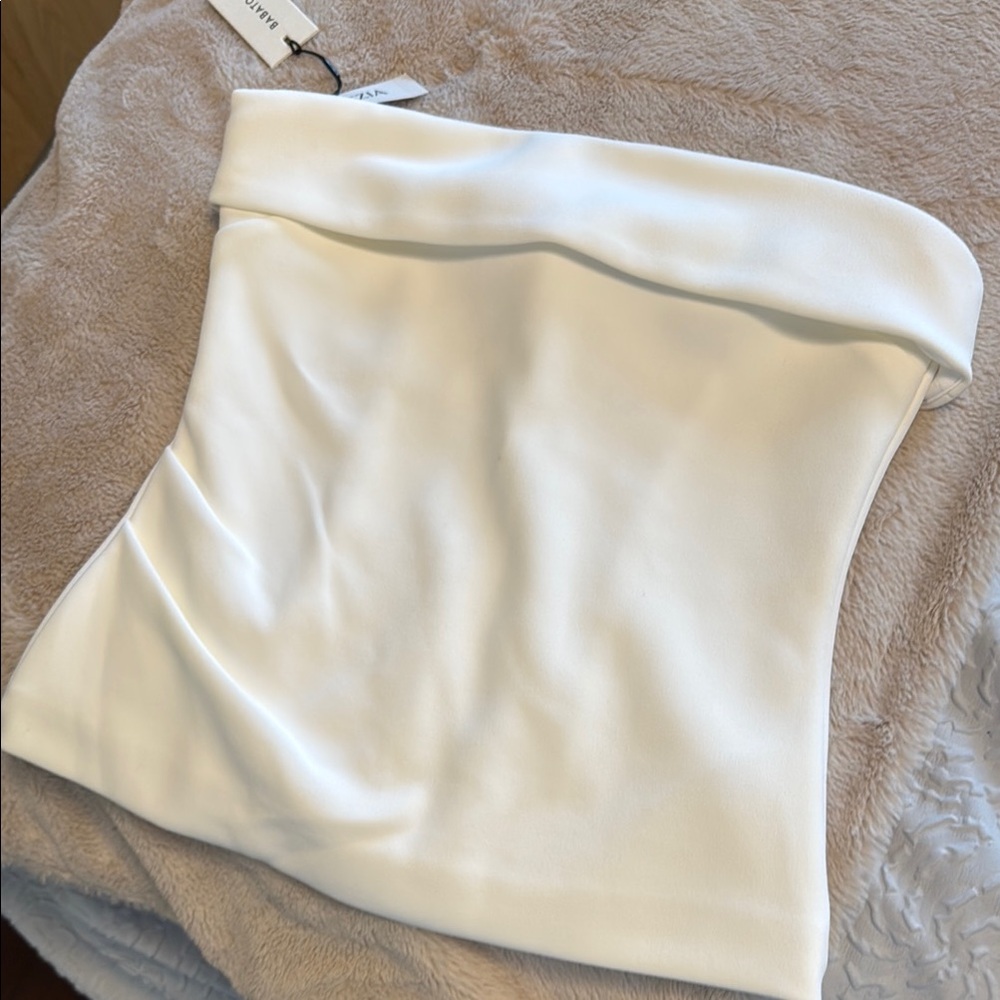 Aritzia Off-Shoulder White Top